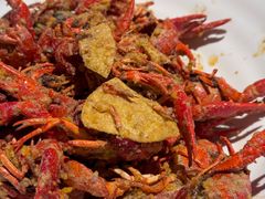 -龙巢盱眙龙虾·牛蛙·烧烤宵夜(八卦岭店)