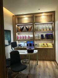 -苑苑vbeauty科技美容SPA