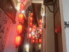-挂旗柴锅鸡(蚌山区嘉年华店)
