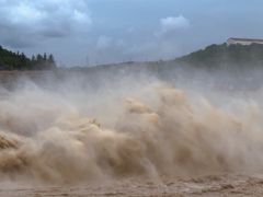 -黄河小浪底水利枢纽风景区