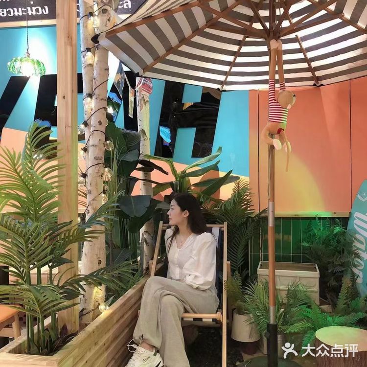 基本每样菜品都不踩雷，适合小姐妹聚会，情侣约会