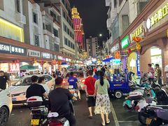 -汕尾巴黎半岛酒店