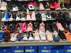 -上品折扣(回龙观店)