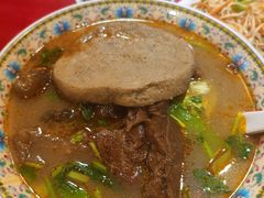-金杨拉面王小吃面馆·牛三宝面·红烧牛肉粉