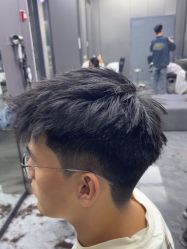 -米可造型烫发染发