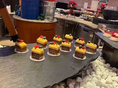 -咖啡苑自助餐厅·中国大饭店