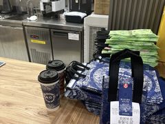 -霸王茶姬(南强街店)