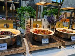 -川骄海鲜自助(王府井奥莱UP TOWN店原世界之花店)