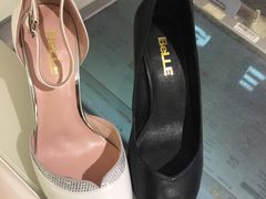 -BeLLE 百丽(凯德闵行商业中心店)