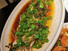 青椒钱江翘嘴鱼身-老头儿油爆虾·知味杭州(爱琴海购物中心)