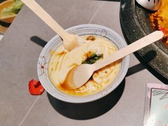 -生活如沸·顺德水牛奶火锅(大学路店)