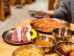 刀鞘五花肉-姜虎东白丁烤肉(苏州中心店)