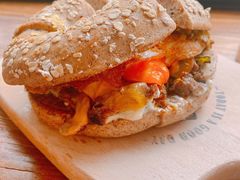 -Catch Bagel(芳草地店)