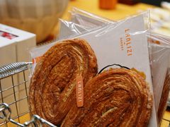 -LANLIZI BAKERY(COSMO店)