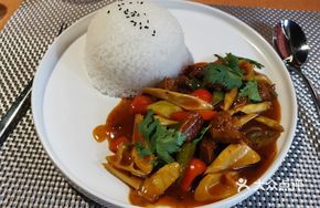 Braised Beef and Bamboo Shoot Rice