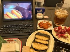 -嘁嘁茶泡饭