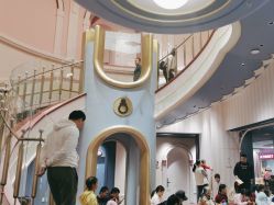 -奈尔宝家庭中心·亲子餐厅(北京东坝万达店)