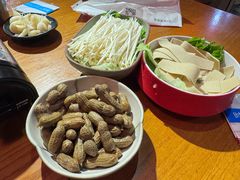 -三太子地摊烧烤·小龙虾(北蔡店)