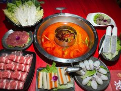 -谭鸭血老火锅(万象九宜城店)