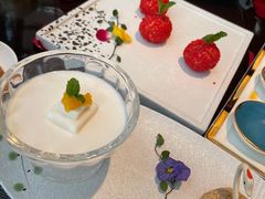 -江上荟·创意中国菜(绿地缤纷城店)