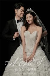 -易摄影婚纱摄影工作室