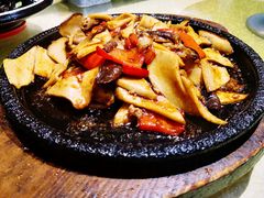 -鲁小三·大骨自助(金山总店)