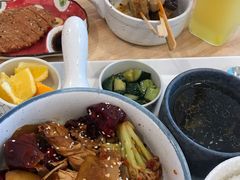-轻蔬不用等·素食(江苏路店)