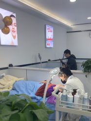 -蕾特恩专业祛痘·皮肤管理