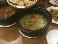 -三鞭一花·独一处·元英砂锅(海光寺店)