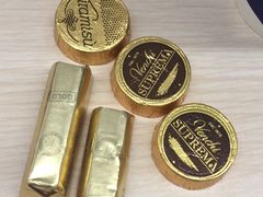 -VENCHI 闻绮(北京国贸商城店)