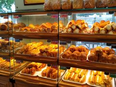 奶油牛角面包-新侨三宝乐面包店(崇文门店)