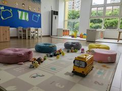 -上海闵行区阶梯吉美幼儿园