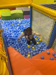 -莫莉幻想儿童乐园(广州番禺永旺店)