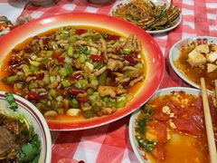-老方桌烂蹄花川菜馆(九龙坡店)