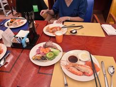 -怡咖啡海鲜自助餐厅(浦东香格里拉店)