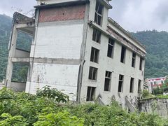 -四川汶川特大地震漩口中学遗址