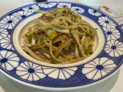 笋丝拌香干-西湖春天•老字号杭州菜(百汇店)