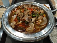 牛蛙火锅-华中科技大学百景园(三楼酒店)