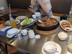-胡须佬鸡煲四季火锅店(石厦西村直营店)