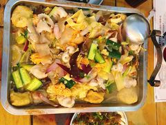 -后街佬·炭火鲜鱼杂(南城店)