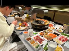 -山焱·炭火自助烤肉(周浦万达店)