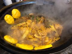 -缘福乡村铁锅炖民宿(八达岭店)
