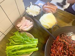 -黄潇洒老火锅(九眼桥宏济巷店)