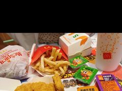 -麦当劳(深圳北站高铁店)