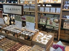 -L.C FLORA花予你(城西银泰城店)