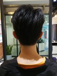 -FRIDAY星期五专业美发沙龙