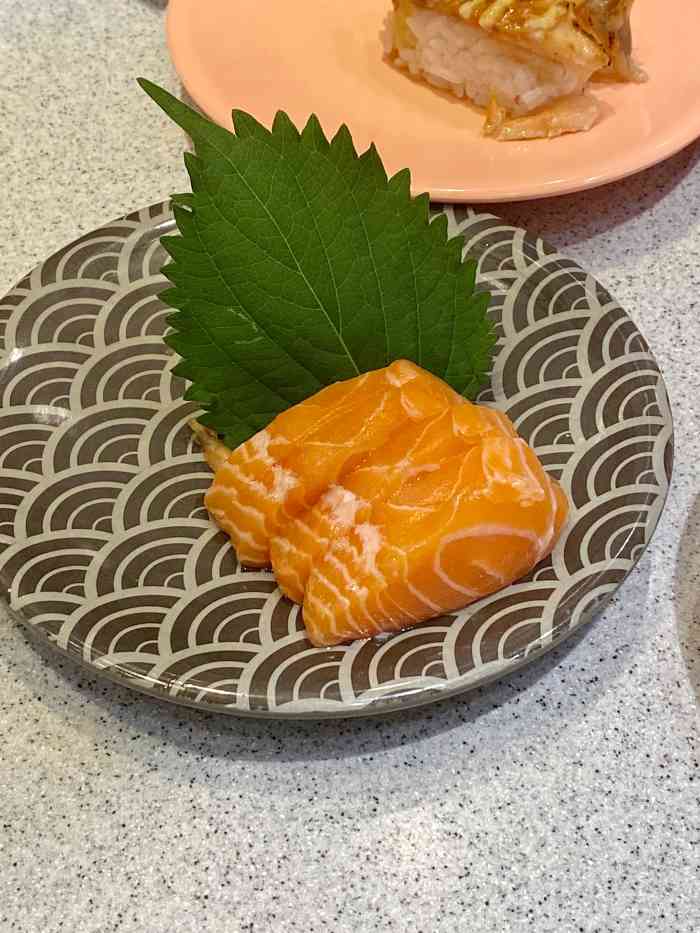 争鲜回转寿司(市南万象城店)-"[薄荷]环境:万象城六楼美食广场门口.