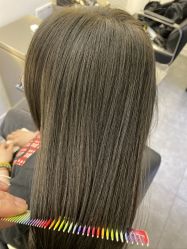 -卓梵美发·精品Salon