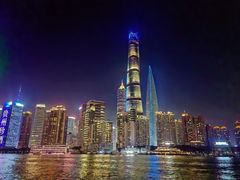 -黄浦江游览十六铺3号码头网红自助餐