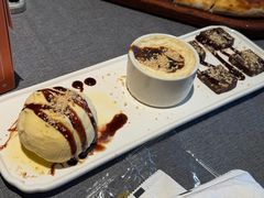 -Efes Turkish & Mediterranean Cuisine 艾菲斯餐厅(陆家嘴店)